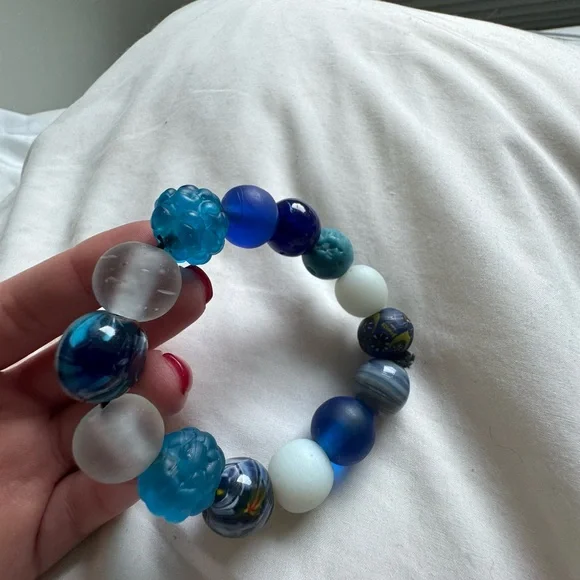 Glass Bracelet - Picture 3 of 3